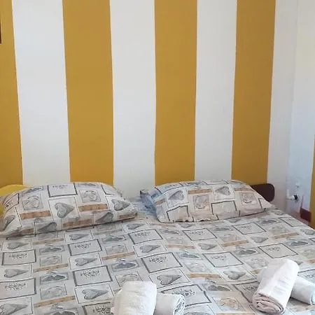 Affittacamere El Mojito Πανσιόν Calopezzati